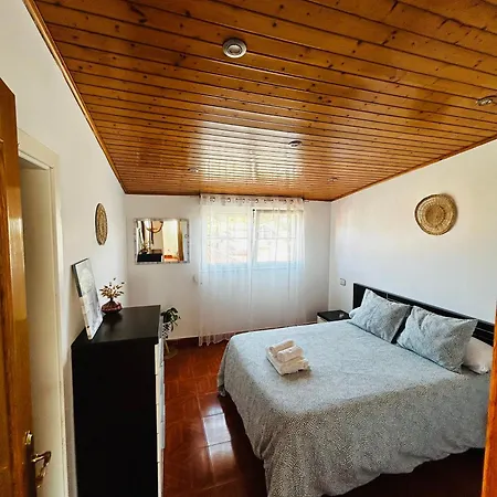Atico O Raposo Apartment *