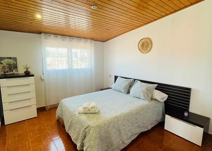 Atico O Raposo Apartman